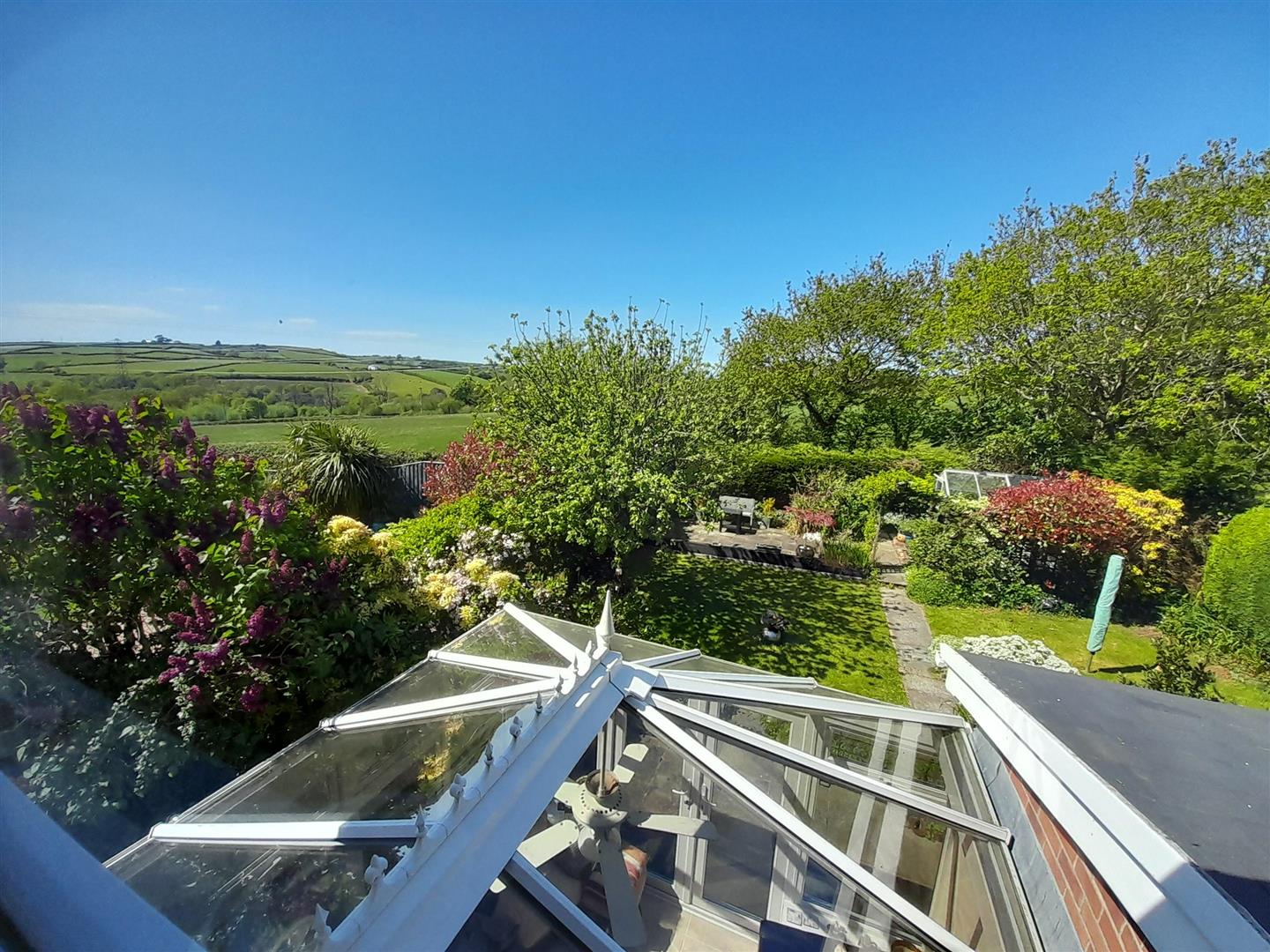 Hilltop, Llanelli, SA14 8DB